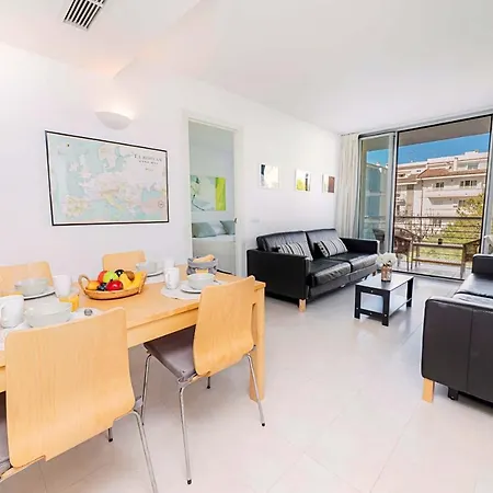 Apartment Flip Flop