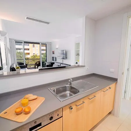Apartment Flip Flop
